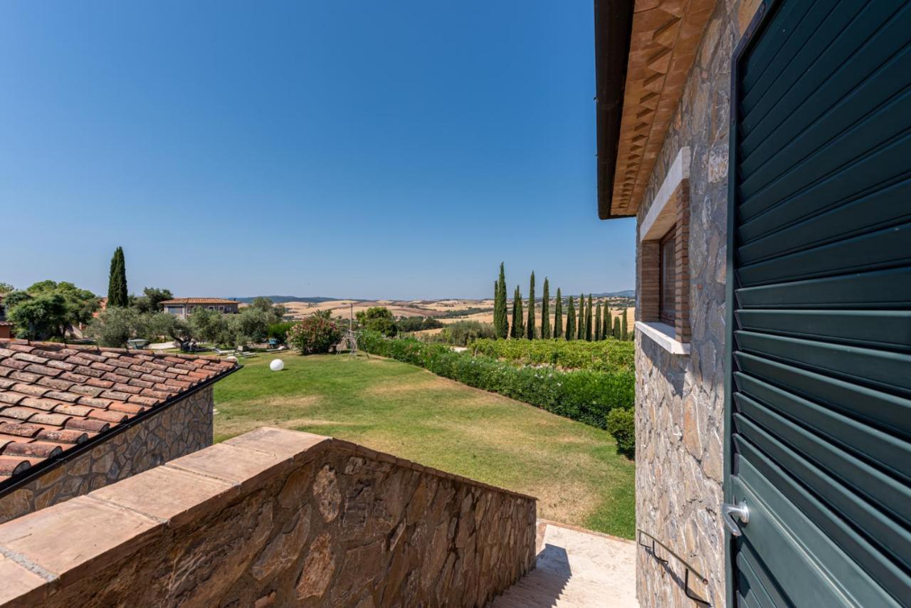 Relais Le Ginestre Villa Saturnia Bagian luar foto